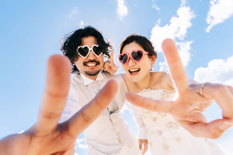 「ドレス×和装どっちも着たい」「チャペル＆ビーチ撮影」など実際の撮影レポート紹介