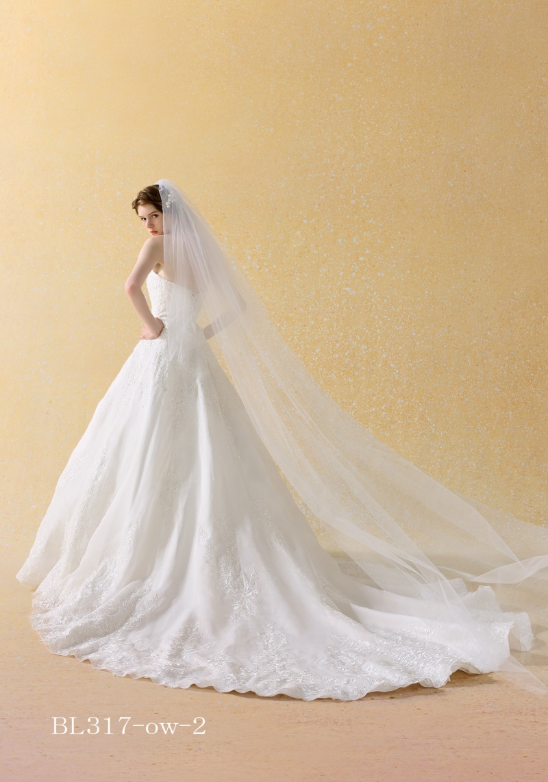 PICK UP TUXEDO★NCM31112