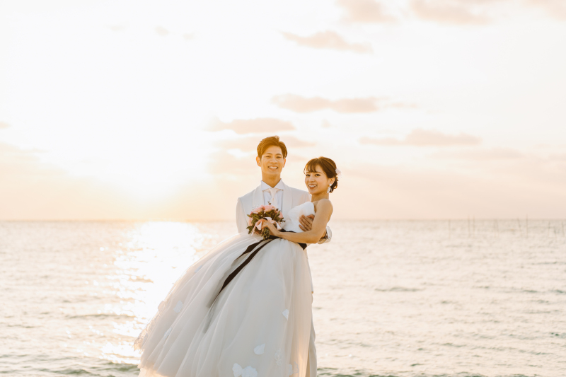 撮影ポーズ★サンセット&times;ビーチ