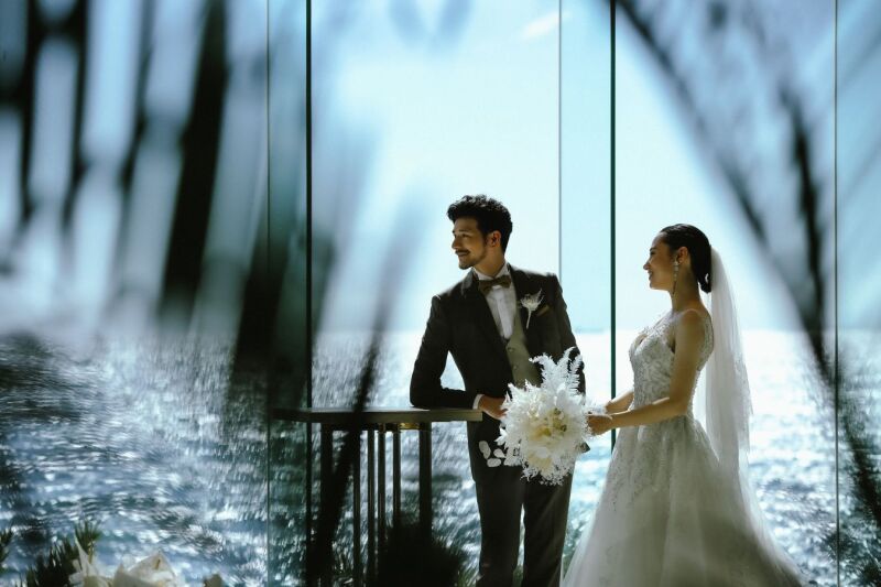 チャペル挙式＆ビーチフォト＆会食付きプランでプチ結婚式が約23万円で叶う！