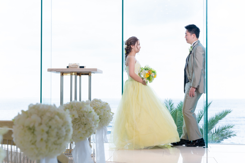 カラードレス何色にする？