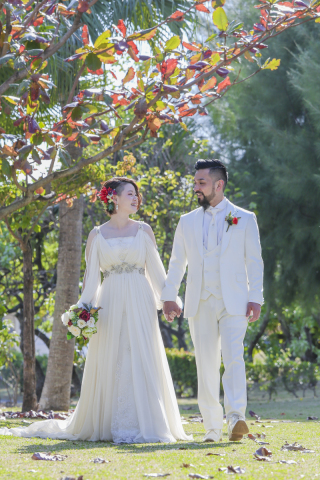 グレードアップのウェディングドレス【 MGL335】をご紹介いたします！