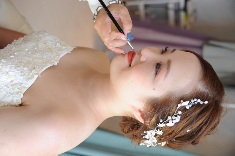 ドレスと髪型に合わせたヘッドアクセサリー★