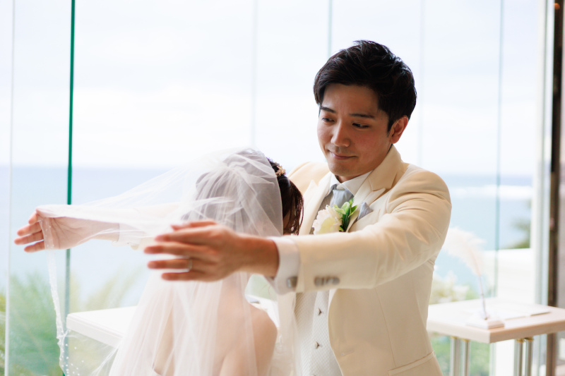 本日は年末年始だけの大特価プラン!チャペル&ビーチ&洋装2ペアのプランをご紹介!