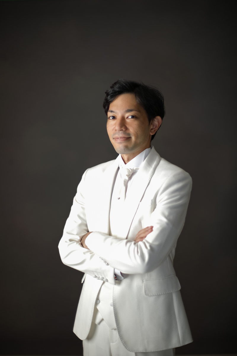 モダンシックなスタジオ撮影はいかがですか?