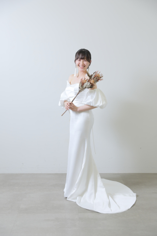 新作ドレス　AULA入荷致しました☆彡