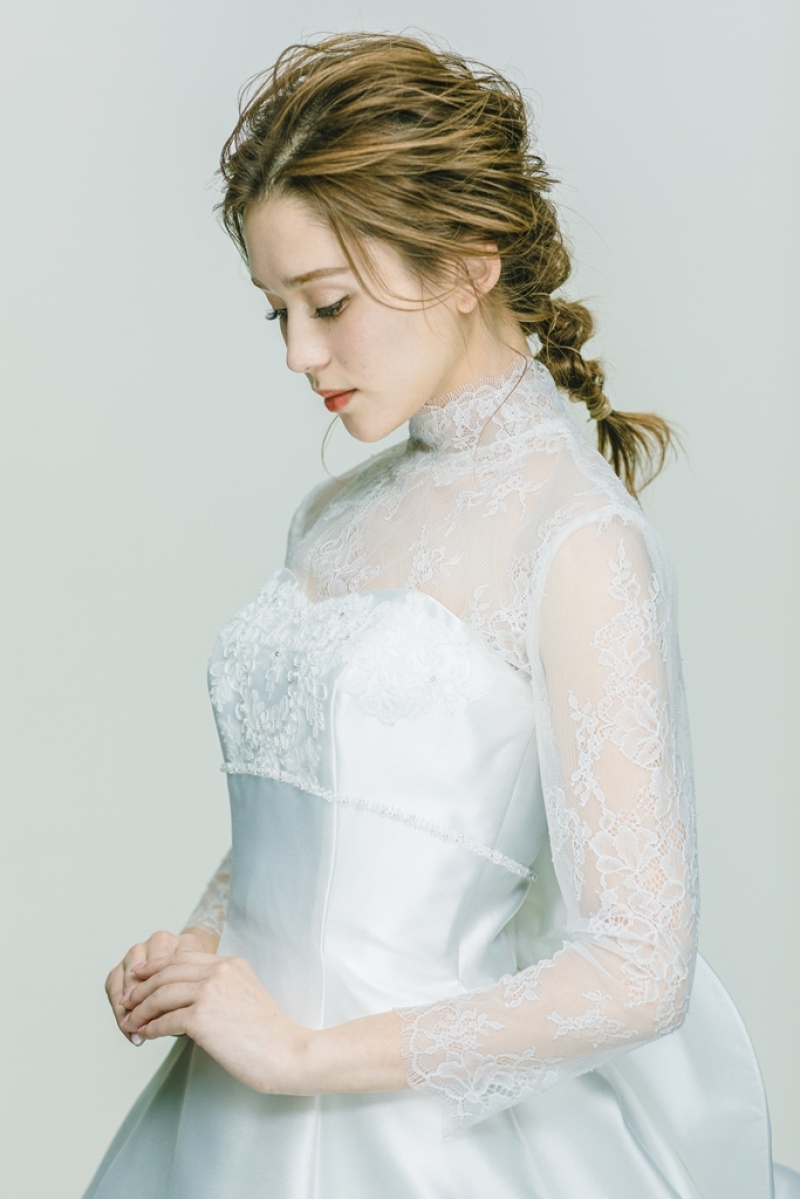 着痩せ効果♡ 花嫁の声から生まれたインナーブラウスレンタル
