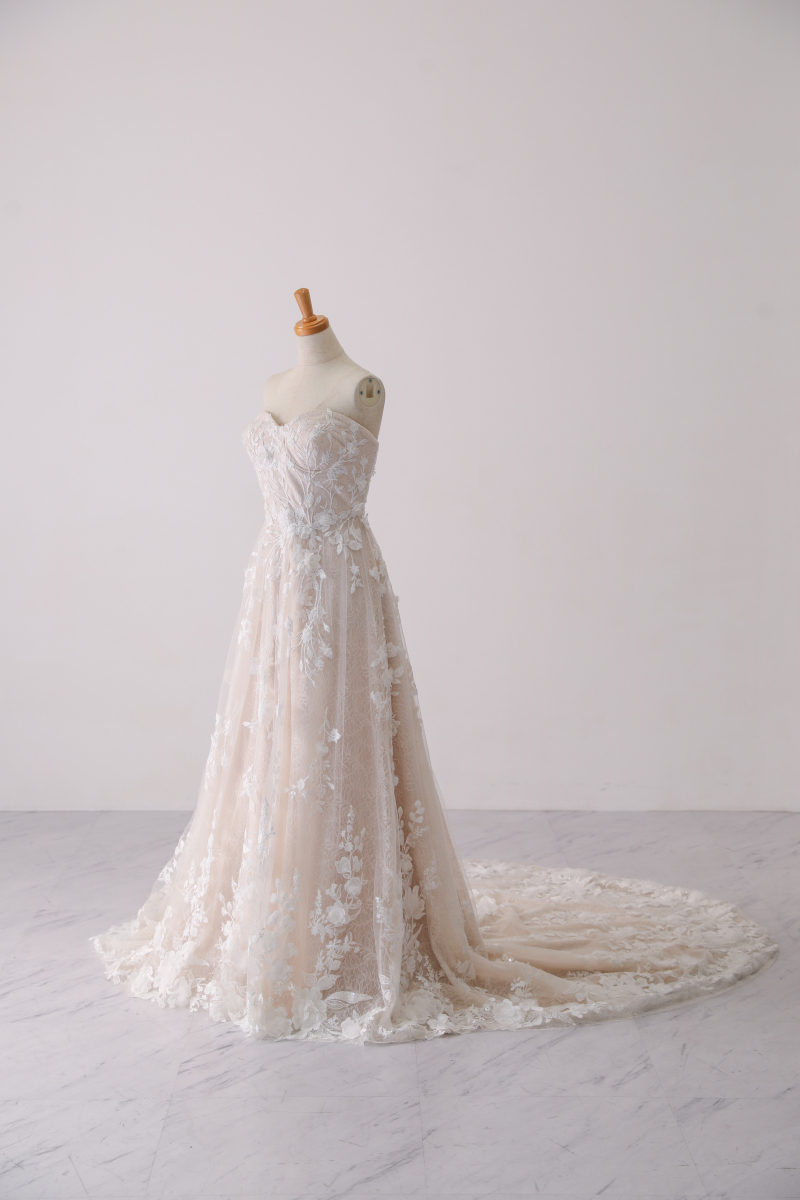 NEWドレス入荷しました☆