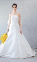 新作ウエディングドレス入荷！