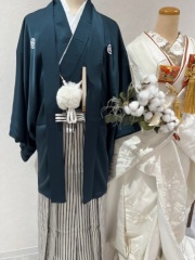 新作紋服入荷しました。