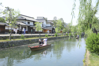 本日ブライダルフェアです♩