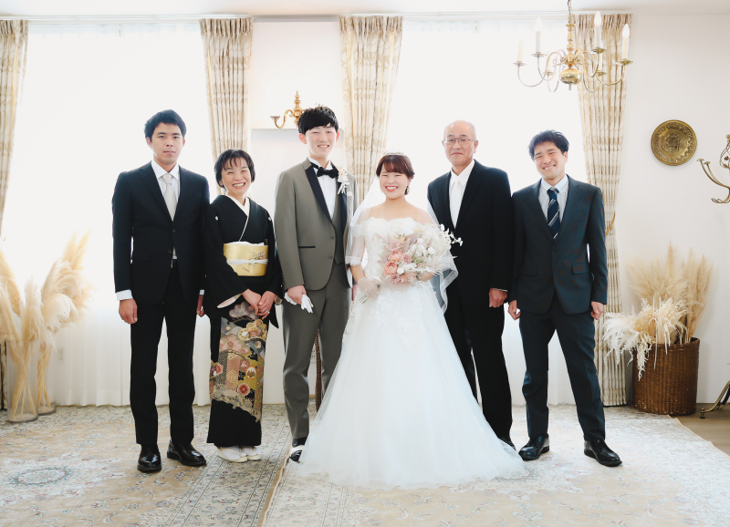 平日お打ち合わせ+お衣裳合わせで…!?