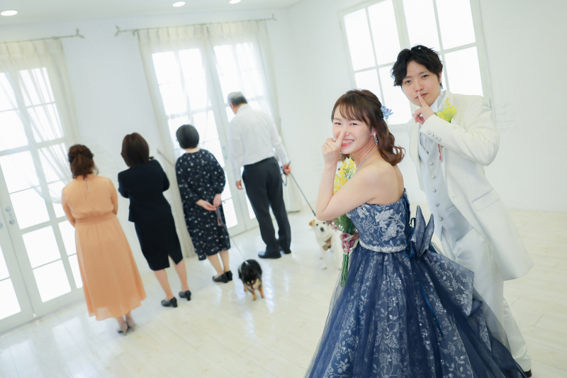 スタジオで家族を呼んで一緒に撮影(*^^*)