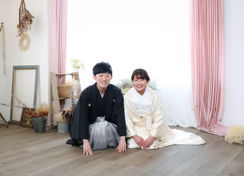 ご好評につき延長決定！ 衣裳代も50％オフ！衣裳1着 スタジオフォト 