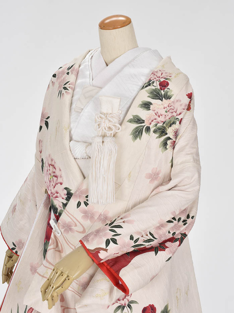 鮮やかな「色打掛」のご案内