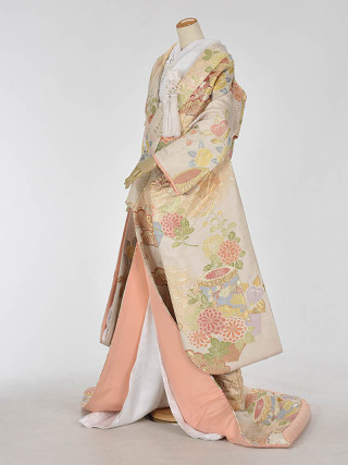 豪華な「色打掛」のご案内