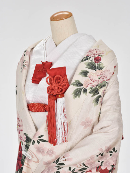 鮮やかな「色打掛」のご案内