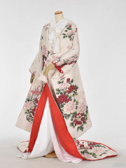 鮮やかな「色打掛」のご案内