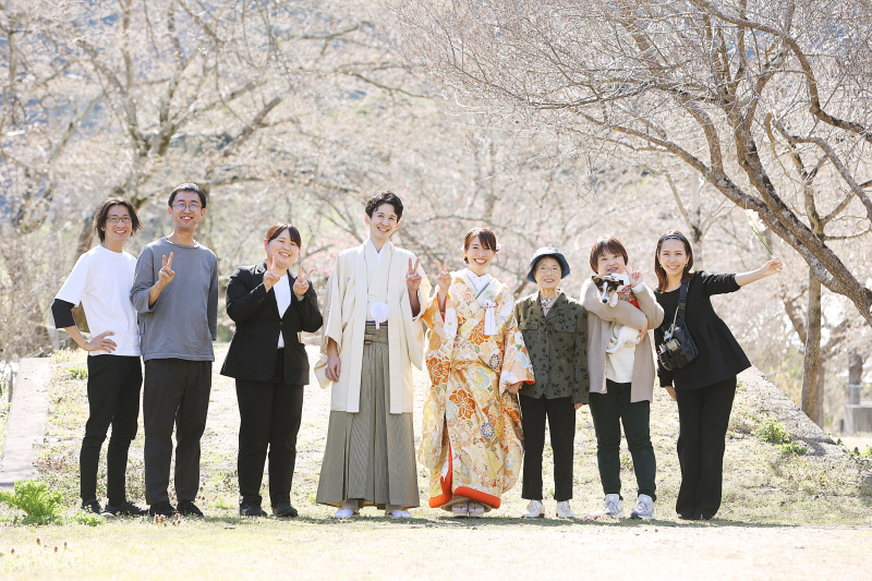 式場での前撮り、高く払いすぎていませんか？