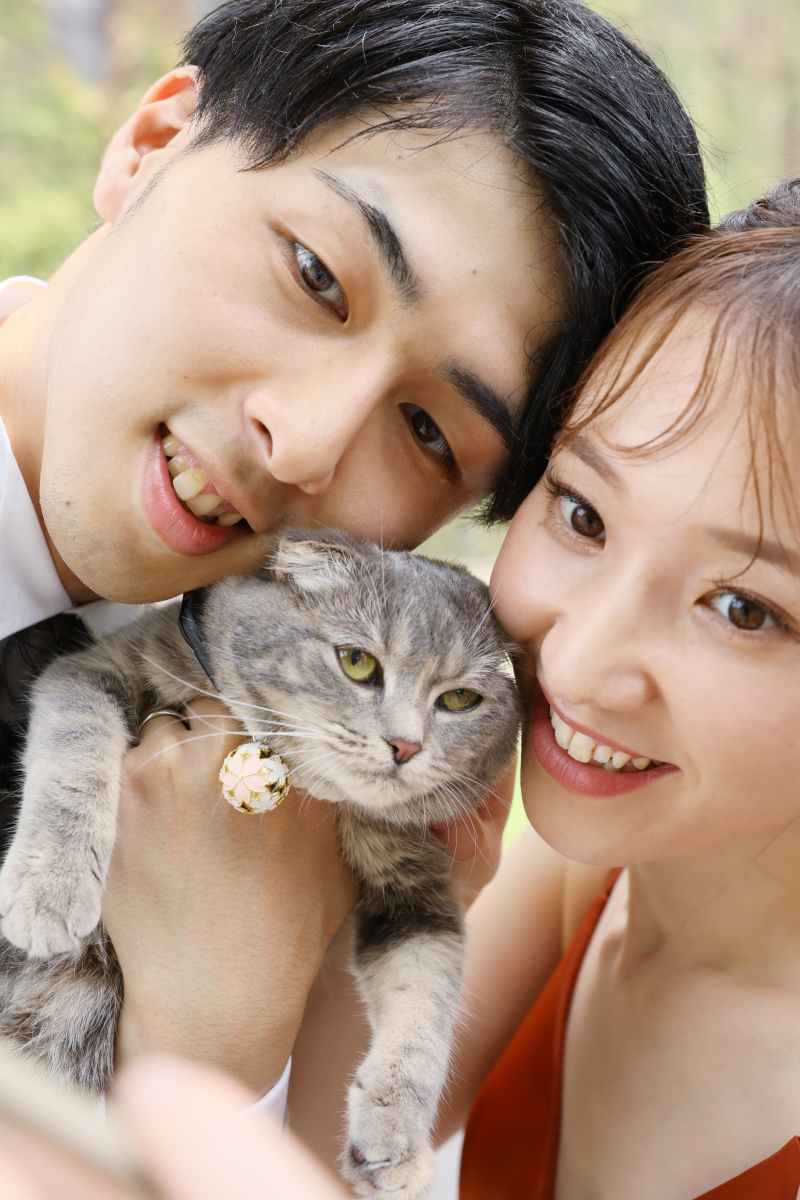愛犬・愛猫と叶えるウェディングフォト!誓いの瞬間も、大好きな“家族”と一緒に。