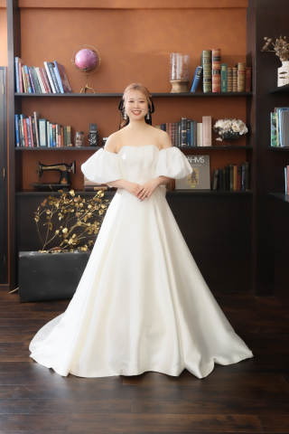 パフスリーブ入荷しました！