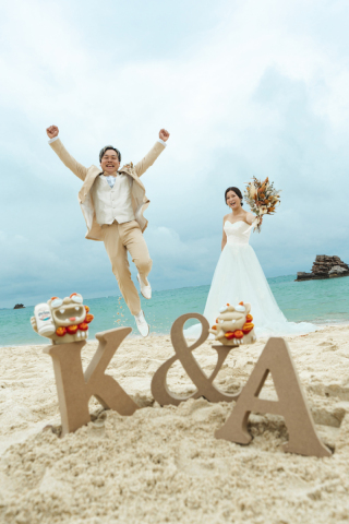 -推し活✖︎ウエディング！中日ドラゴンズ愛をビーチで表現-