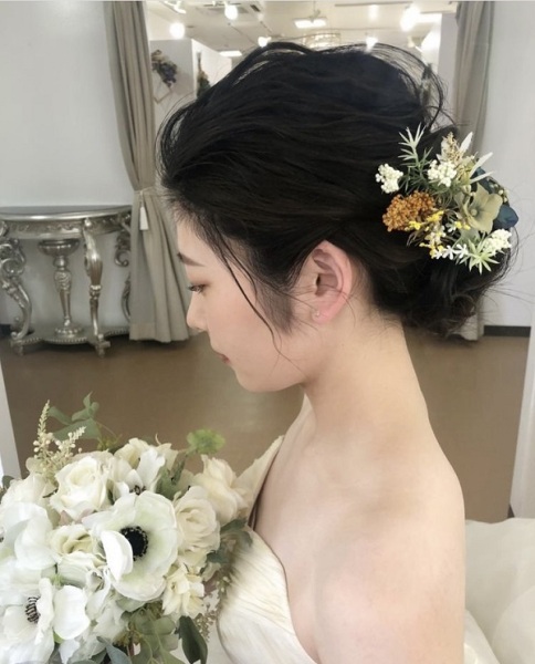 カラートーン別!アーティフィシャルフラワーのヘッドドレス&ヘアスタイル
