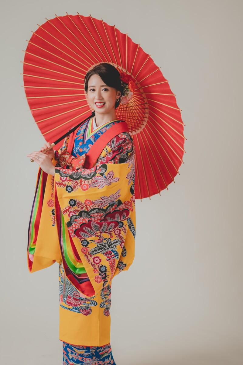 沖縄の伝統美をまとう、スタジオ琉装フォトの魅力