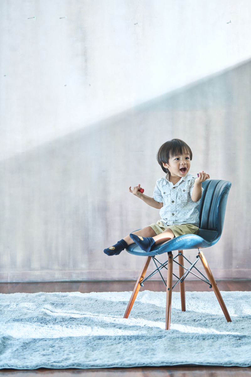 晴天ですか？いいえ！これはスタジオの照明効果です！