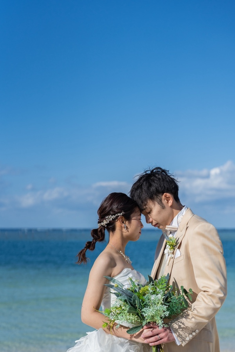 アラハビーチのやし並木はお散歩にピッタリ♪