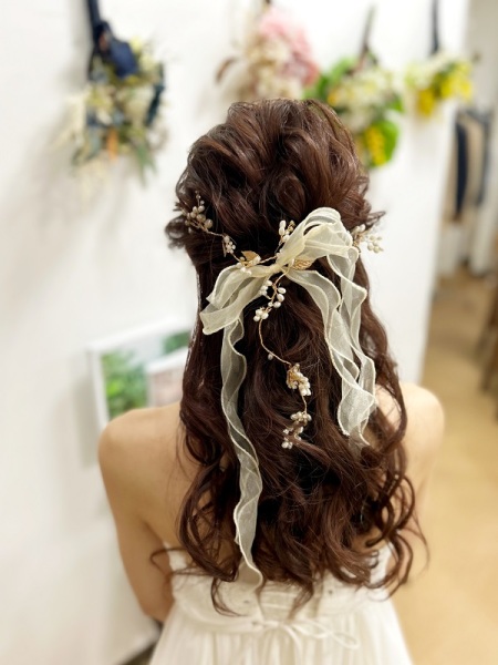 花嫁さん必見☆ブライダルヘアメイク特集～～♪