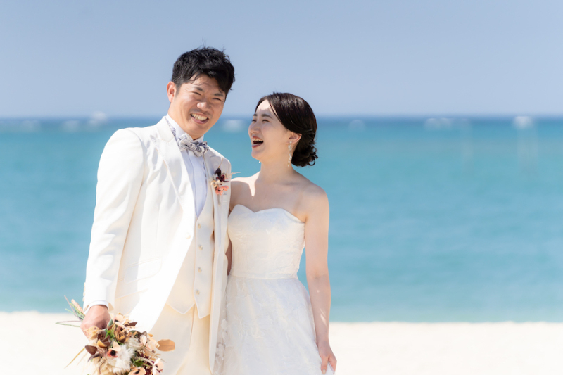 【本島限定】魅力的な2Wayドレス