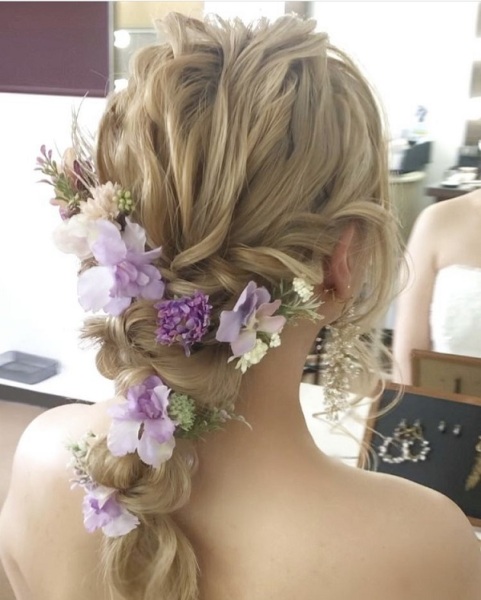 カラートーン別!アーティフィシャルフラワーのヘッドドレス&ヘアスタイル