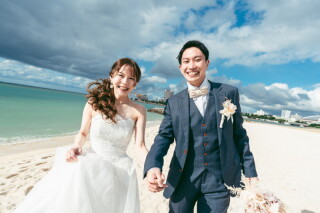 アラハビーチで♡プロポーズ風ショットを思い出に♪