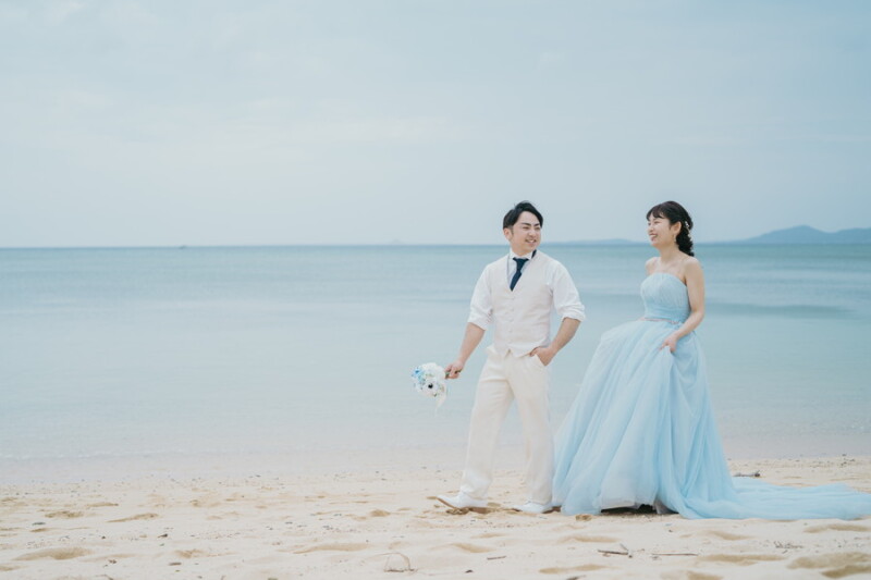 沖縄の青い海のようなカラードレスを着て☆