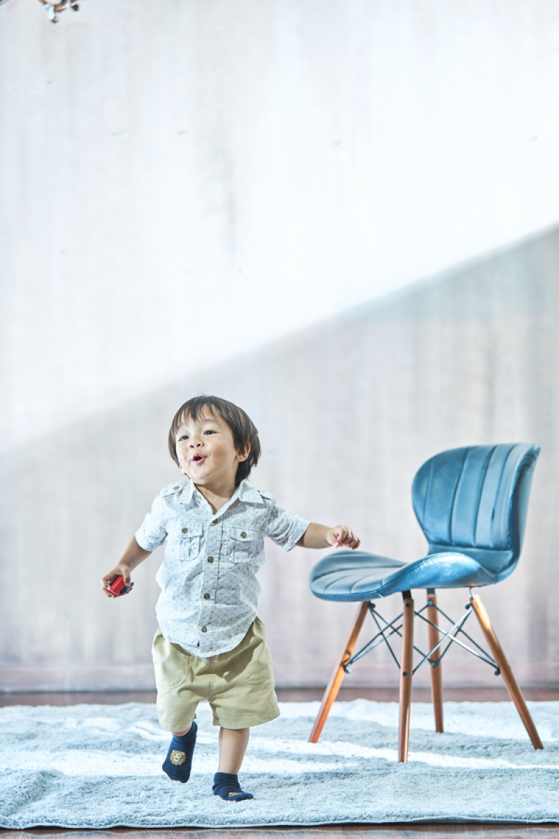晴天ですか？いいえ！これはスタジオの照明効果です！