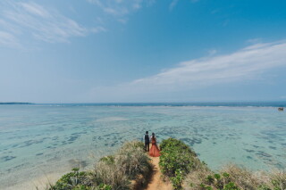 座間味ビーチで叶える♡テラコッタドレスのウェディングフォト ♪