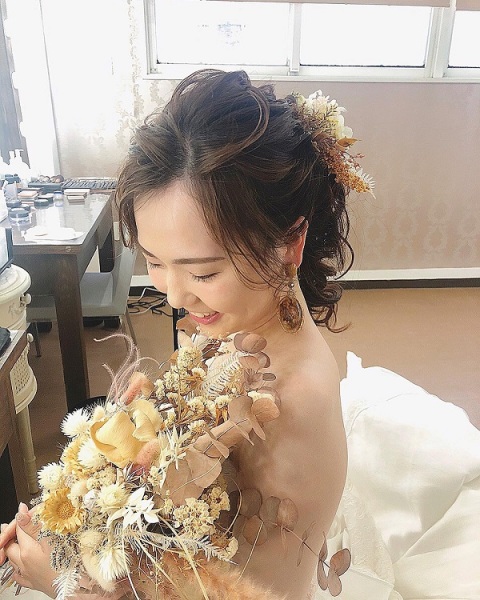 花嫁さん必見☆ブライダルヘアメイク特集～～♪