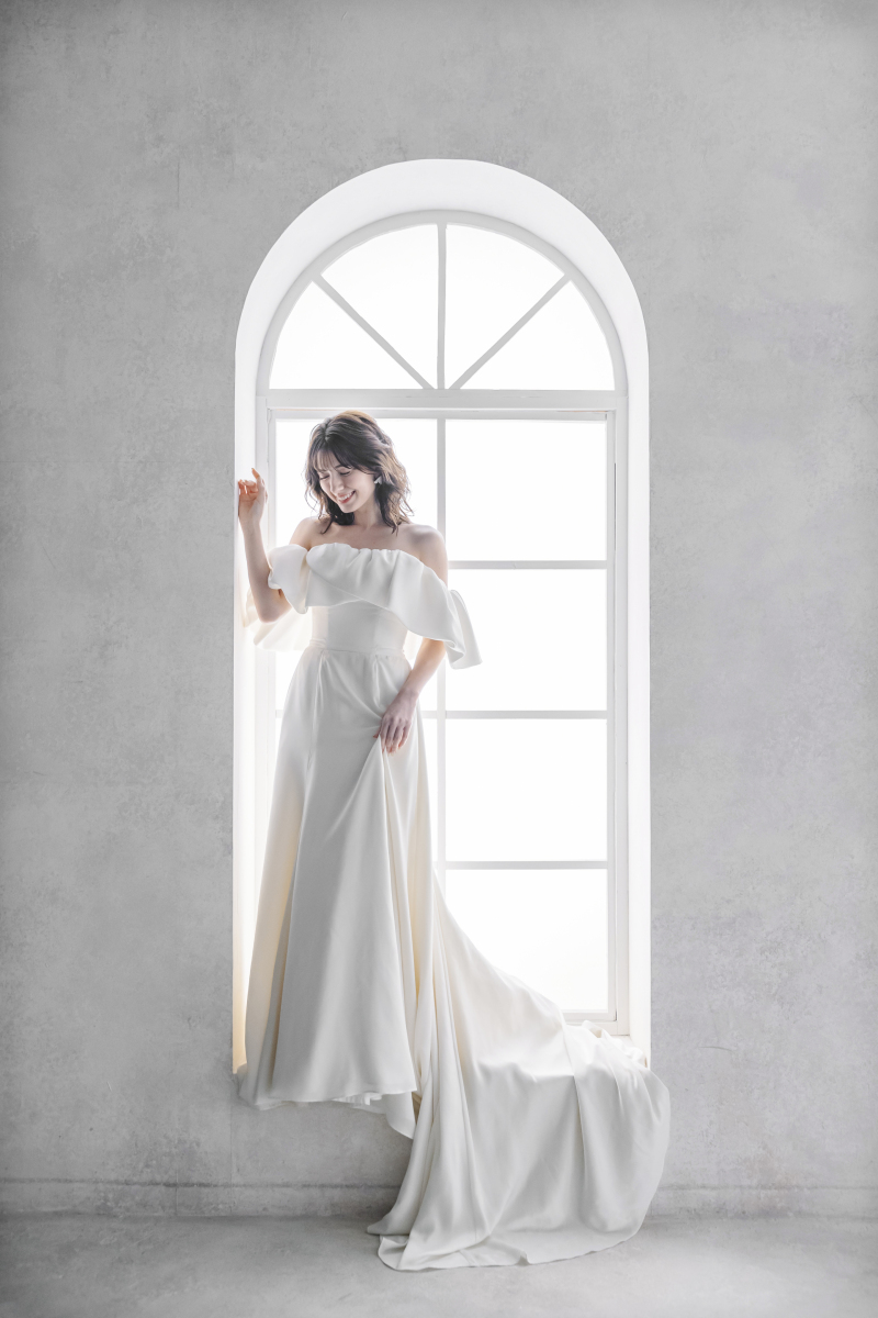 アレンジで写り方自由自在 studio”フラワーウォール”のご紹介