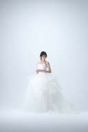 おすすめ衣装のご紹介　ウェディングドレス編