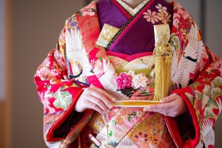 ご自分の振袖で花嫁コーデ♪
