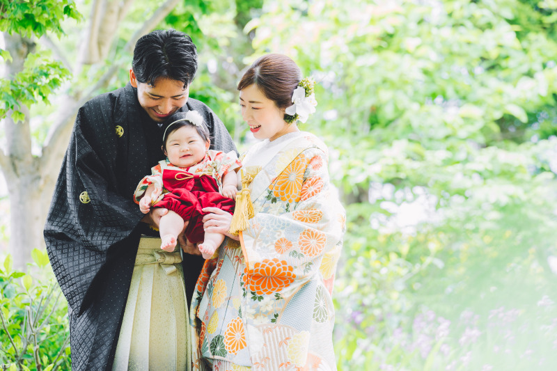 「祝福の声に包まれて」