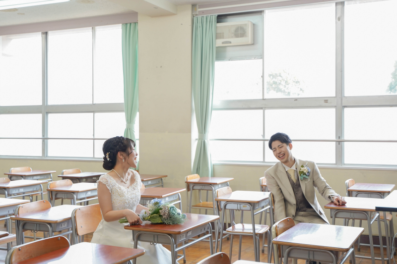 思い出の母校で叶えるフォトウェディング