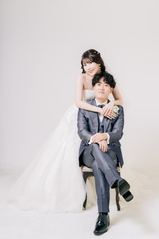 お気に入りのドレスで叶えるスタジオフォト