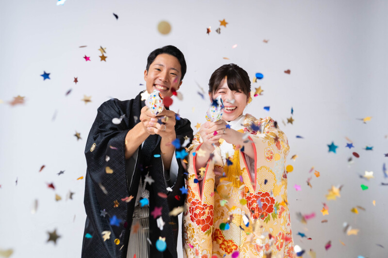 舞い散るコンフェティに包まれて