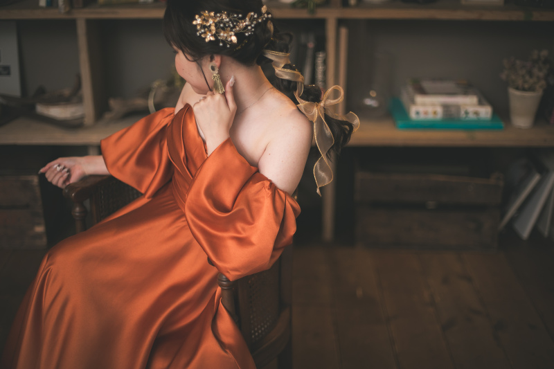 Autumn Glow ー 秋色オレンジで彩る花嫁スタイル
