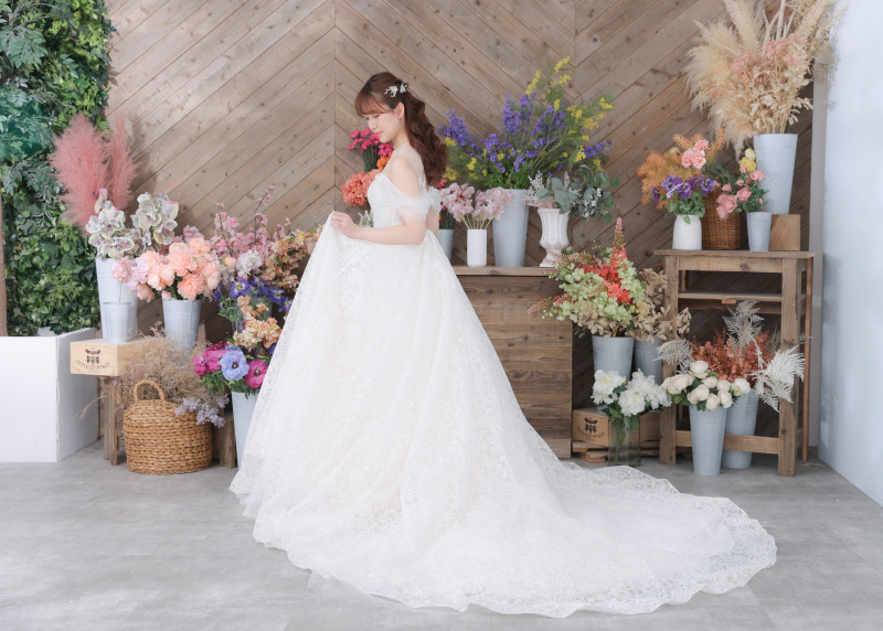 春の彩りと共に迎える幸せの瞬間