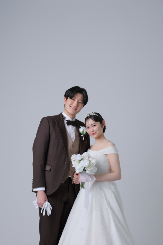 お二人の好きと一緒に！洋装スタジオ撮影！