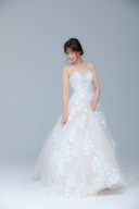 新作衣装入荷しました！