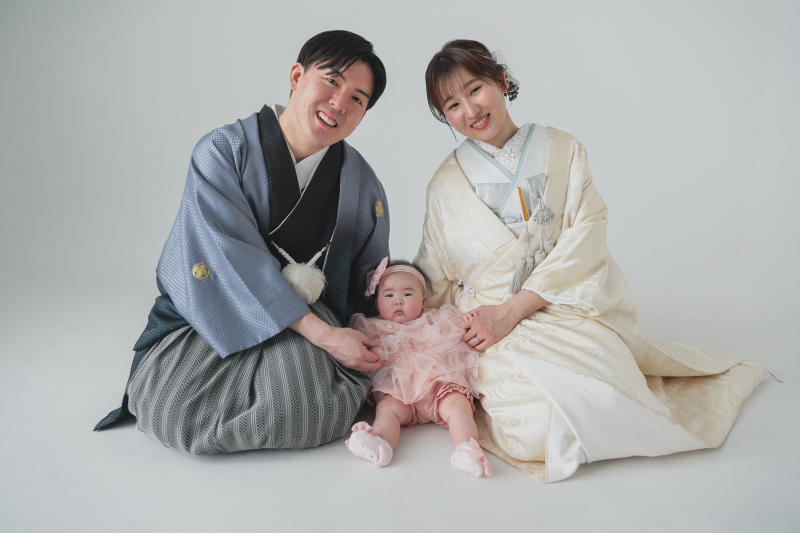 様々な表情のお写真を残す【和装ハウススタジオ】和装2着